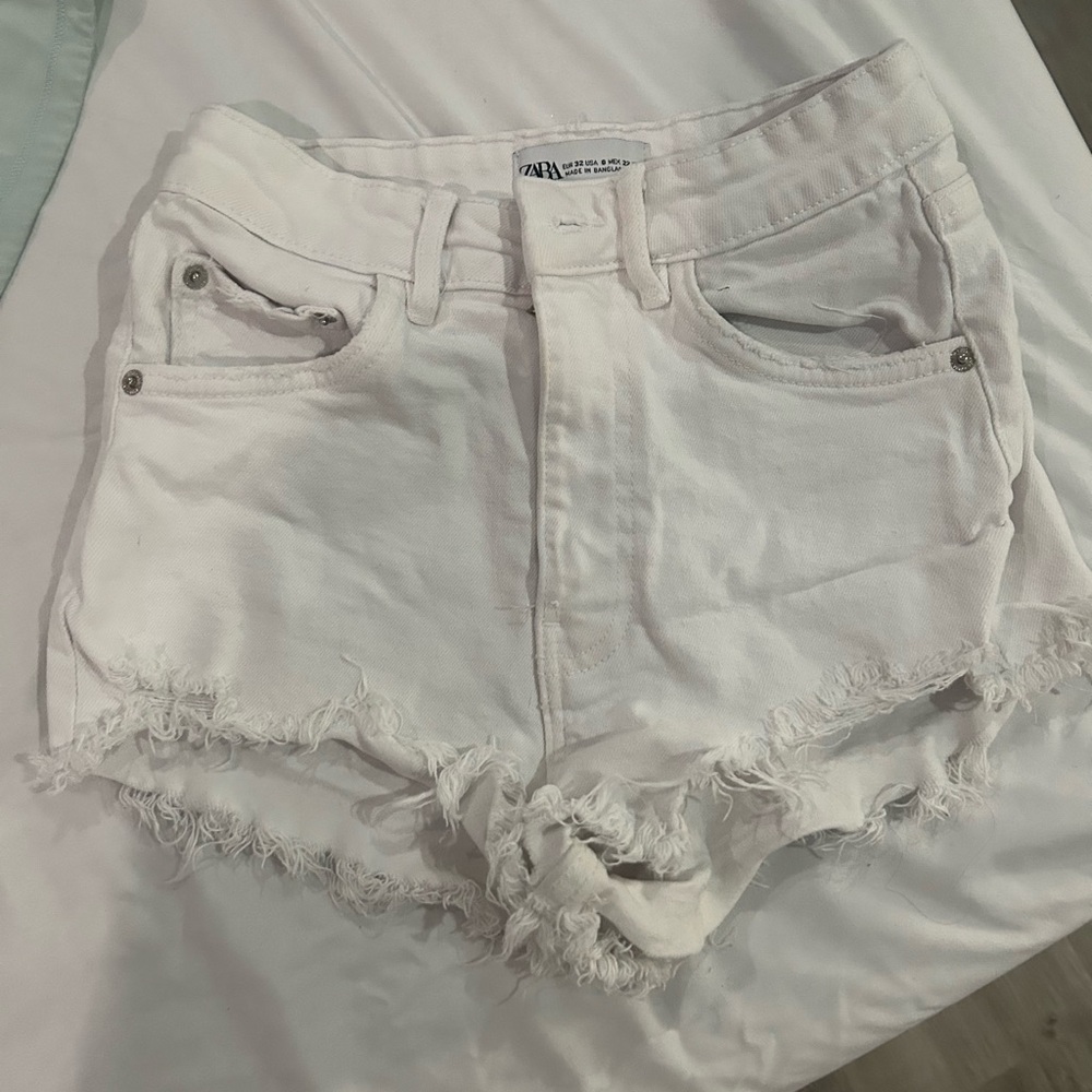 Zara White Denim Shorts size 0